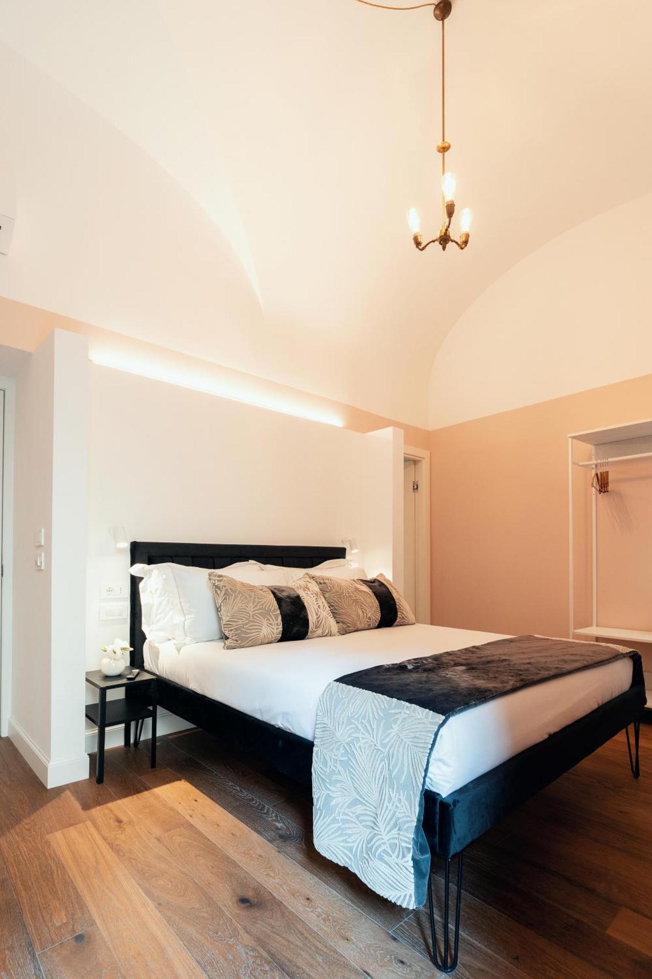 Naman Hotellerie - Monti Рим Екстер'єр фото