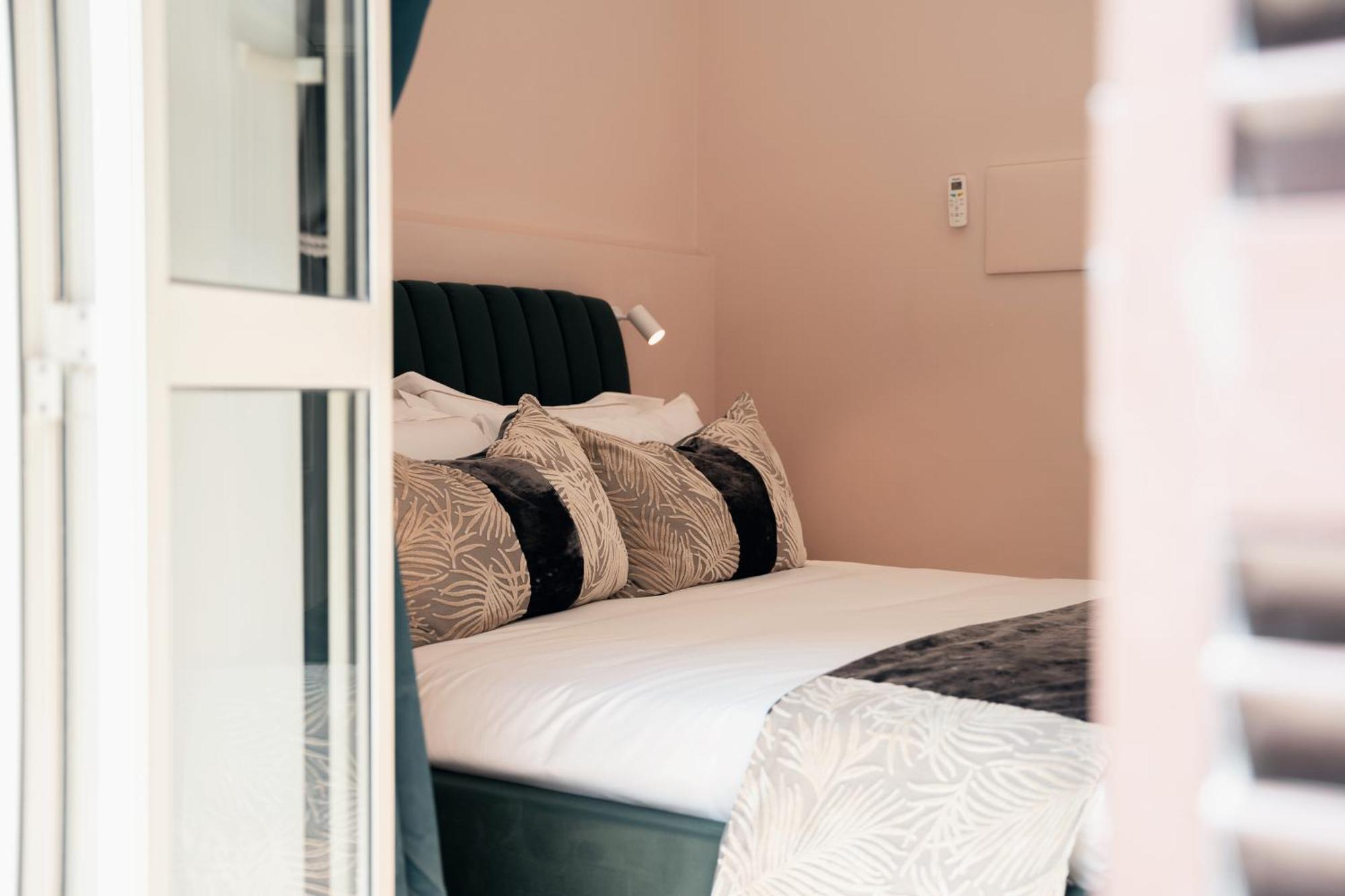 Naman Hotellerie - Monti Рим Екстер'єр фото
